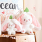 🍓50% DE RÉDUCTION ! Cadeau Parfait en Peluche – Strawberry Bunny Transformable pour Enfants 🎁🌸【Idée Cadeau】