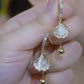 👑 Élégance Naturelle | Boucles d‘Oreilles Feuille d’Abricot Perlé | Hypoallergénique & Intemporel 🌟【-50%】