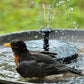 💐50% DE RÉDUCTION ! Fontaine Flottante à 4 Jets – Élégance Écologique pour Jardin & Étang ✨🌸【Offre Limitée】