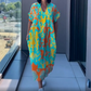 💐50% DE RÉDUCTION ! Robe Élégante Col V – Tissu Respirant, Tendance Décontractée ☕🕊️【Offre Flash】