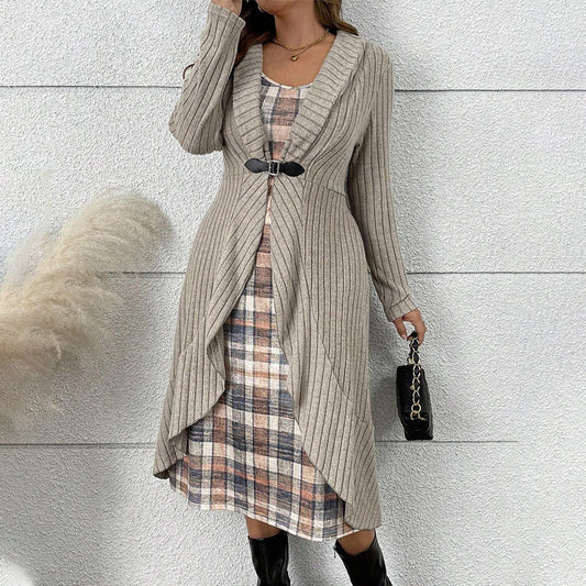 📢📢70 % de réduction !!!🎅Ensemble deux pièces tendance pour femme: robe et manteau à carreaux