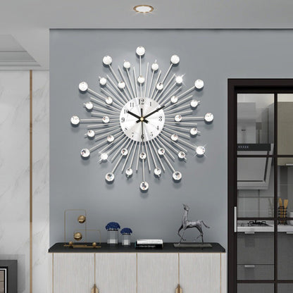 ✨🕰️ 60 % de réduction ⚡ Horloge murale créative avec strass – Silencieuse, luxe minimaliste & résistante pour salon, salle à manger ou entrée ! 💎🏡