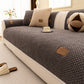 🛋️🐾🛡️ OFFRE LIMITÉE 50% DE RÉDUCTION! Housse de Canapé Épaisse, Antidérapante et Lavable – Reste en Place, Protège des Animaux, Déversements & Taches, Douce et Durable – Offrez un Nouveau Look Frais à Votre Canapé 🧼✨
