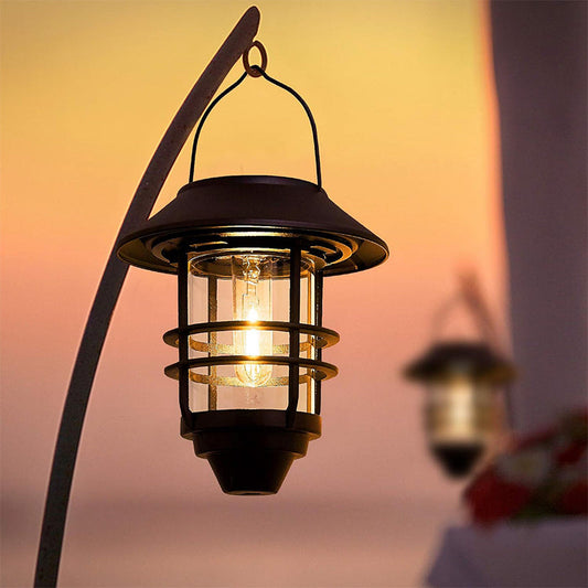 💐50% DE RÉDUCTION ! Lanterne Suspendue Solaire – Design Vintage & Lueur Chaude 🕯️✨【Offre Limitée】