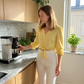 👗🌸✨ OFFRE LIMITÉE 50% DE RÉDUCTION! Haut Élégant à Col en V et Taille Nouée pour Femme – Style Portefeuille Flatteur, Tissu Doux, Chic Sans Effort – Parfait pour le Bureau, Déjeuners & Brunch du Week-end 💼🥗🌿
