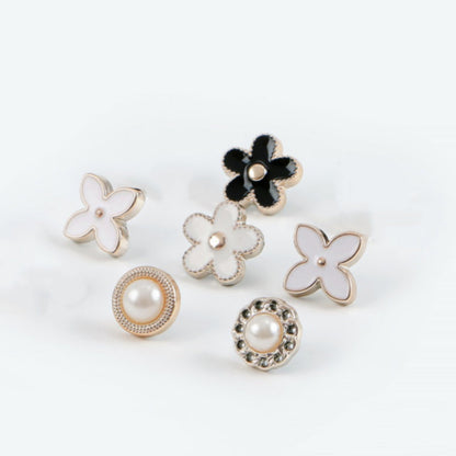 🔗👔👗 OFFRE LIMITÉE 50% DE RÉDUCTION! Boutons Broches Anti-Exposition Polyvalents – Utilisez sur Chemisiers, Cardigans ou Robes Enveloppantes – Évitez les Écartements, Ajoutez une Touche Chic – Un Accessoire Indispensable 📿💎