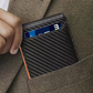 📢💳 PROMO FLASH 58% ! Portefeuille Minimaliste Homme avec Blocage RFID – Cuir Carbone, 11 Emplacements, Clip Acier Inox, Ultra-Slim, Idéal Voyage & Quotidien ✨
