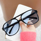 🕶️😎 OFFRE LIMITÉE 50% DE RÉDUCTION! Lunettes de Soleil d’Été Rétro – Grande Monture, Protection UV400, Verres HD Légers – Parfaites pour les Journées à la Plage, la Détente au Bord de la Piscine et les Aventures en Plein Air 🏖️🍹