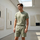 👕🩳🌿 OFFRE LIMITÉE 50% DE RÉDUCTION! Ensemble T-Shirt & Short Léger et Décontracté pour Homme – Mélange de Coton Doux, Tissu Respirant, Coupe Relax – Idéal pour le Quotidien, la Détente ou les Sorties du Week-end 🏡