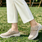 ✨🚶‍♀️ -50% ! 💟Chaussures de marche confort surélevées pour femme – Légères, respirantes & semelle coussinée.