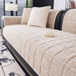 🛋️❄️ Housse de Coussin de Canapé en Peluche Antidérapante – Chaleur Hivernale, Maintien Antidérapant et Confort Moelleux